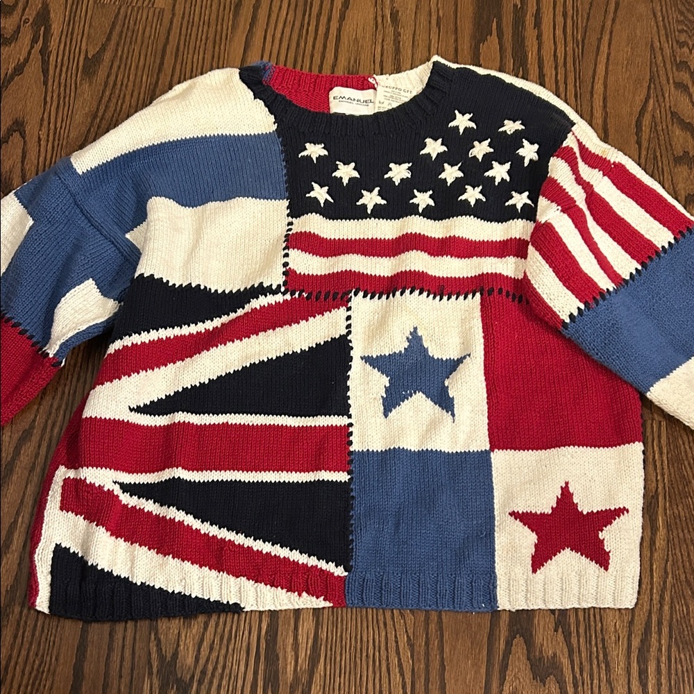 EMANUEL Red, Blue, and White Stars & Flag Cotton RARE Sweater